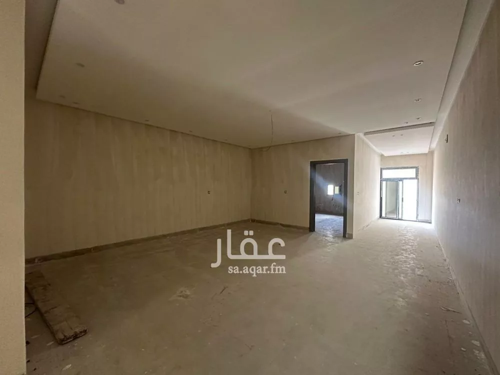 فيلا 7 غرف في الامواج 5