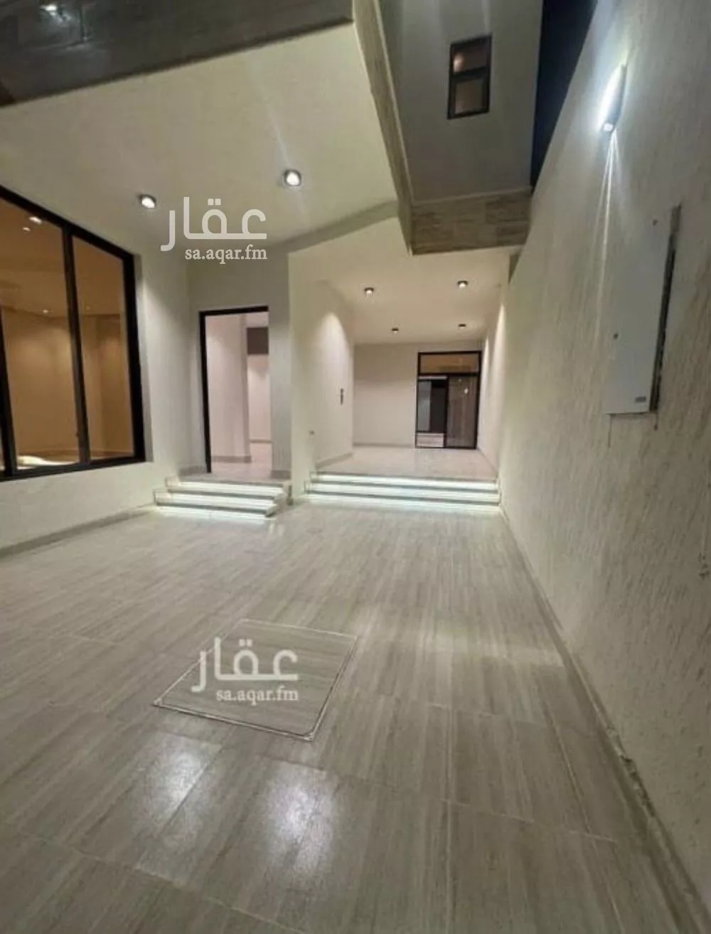 فيلا 7 غرف في الامواج 4