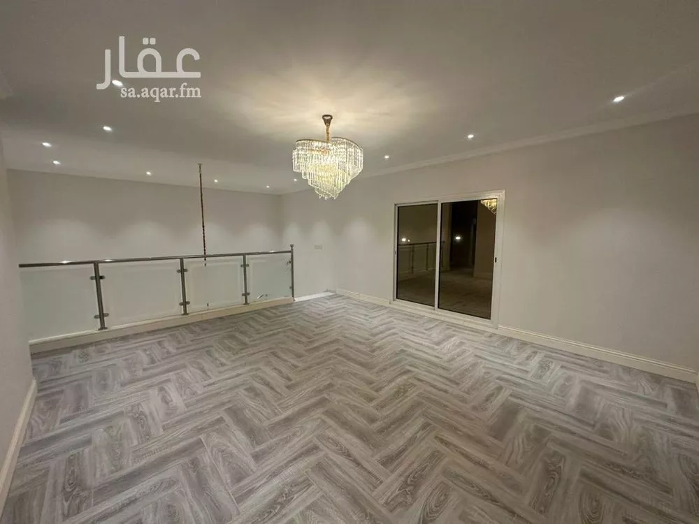 فيلا 7 غرف في الصواري 4