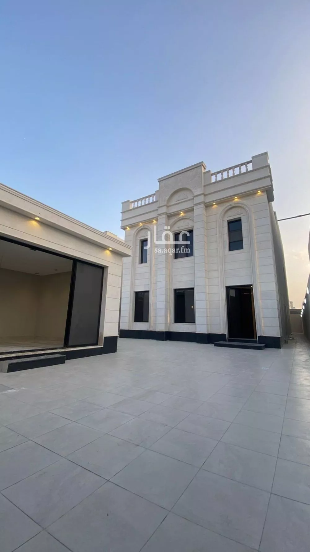 فيلا 9 غرف في اللؤلؤ 5