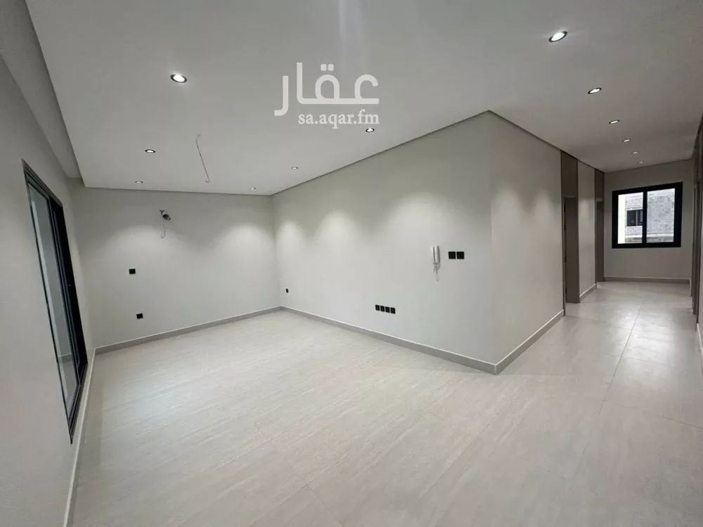 4 bedroom villa in Al Amwaj, Eastern Province 8