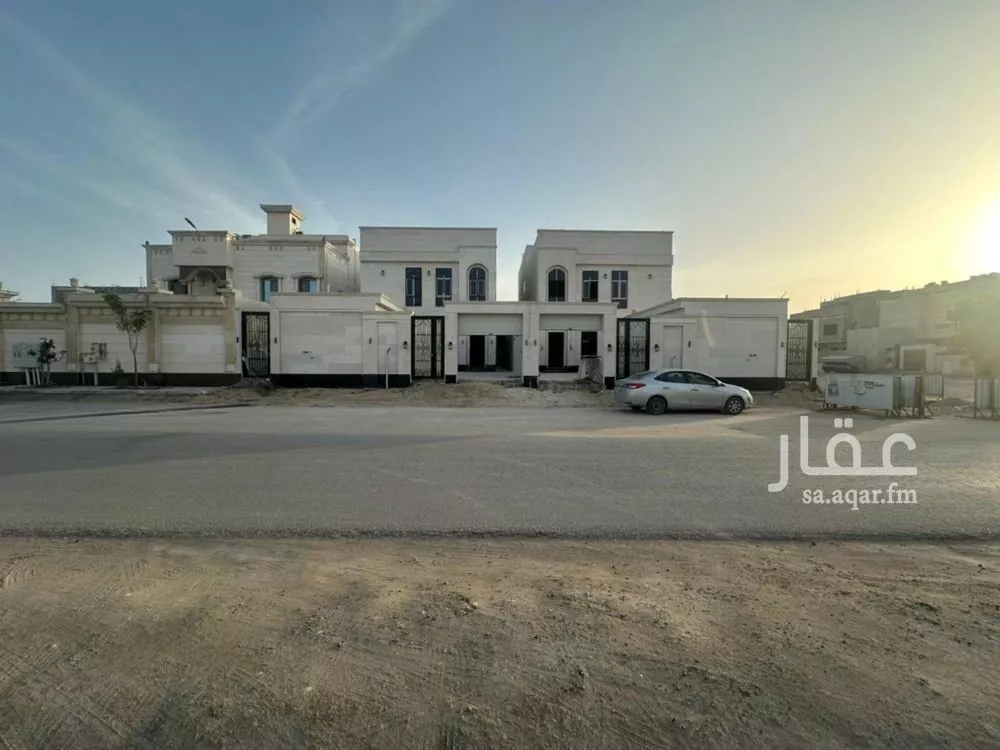 فيلا 7 غرف في الشراع 2