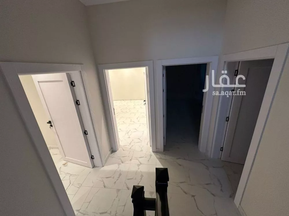 شقة 9 غرف في الجسر 3