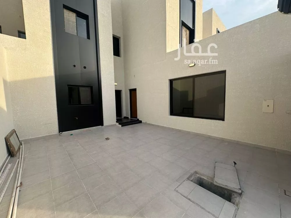 فيلا 7 غرف في الامواج 3