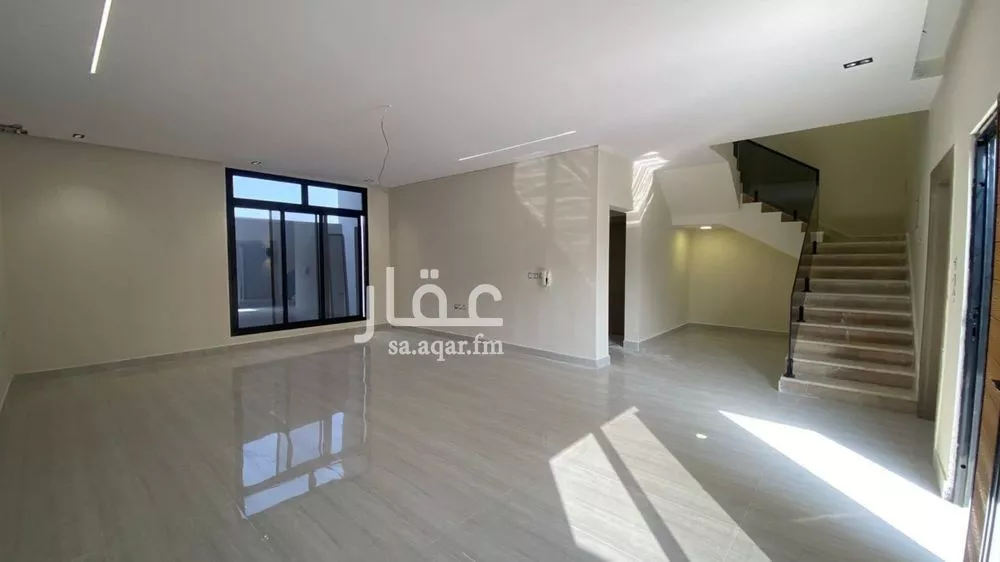 7 bedroom villa in As Sawari 4