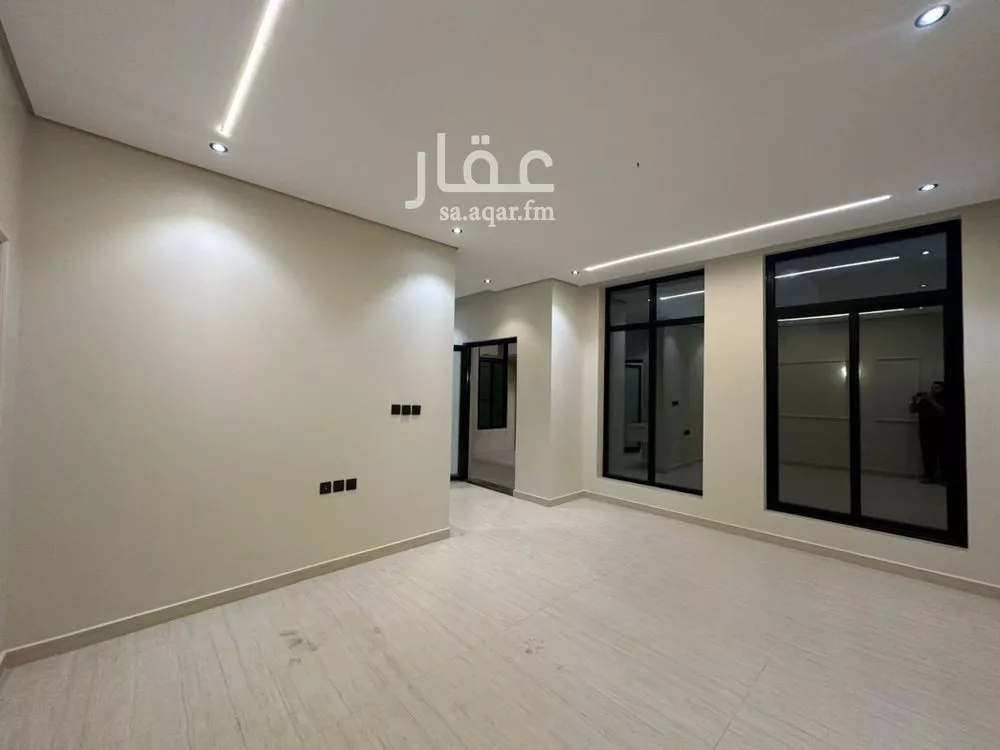 7 bedroom villa in As Sawari 3