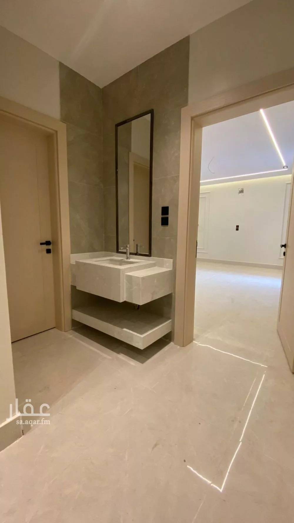 فيلا 9 غرف في اللؤلؤ 4