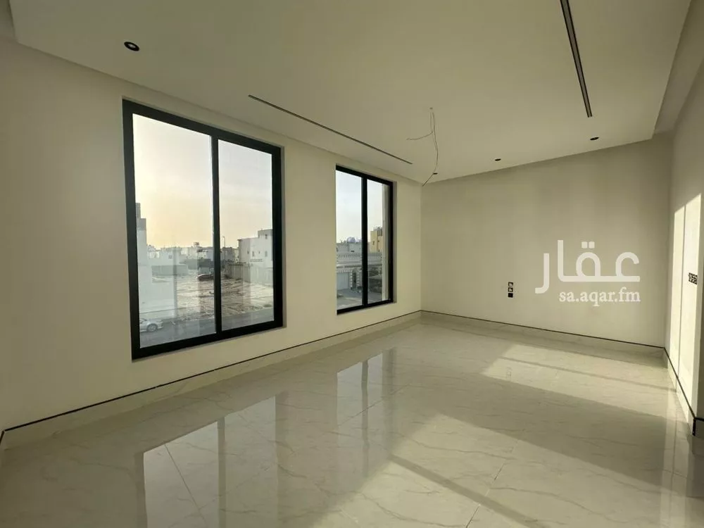 فيلا 7 غرف في الصواري 5