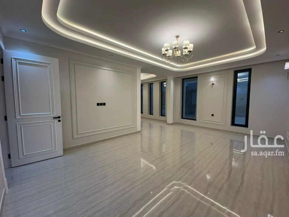 9 bedroom villa in Al Shiraa 3