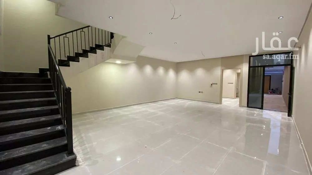 فيلا 7 غرف في العقيق، الدمام 10