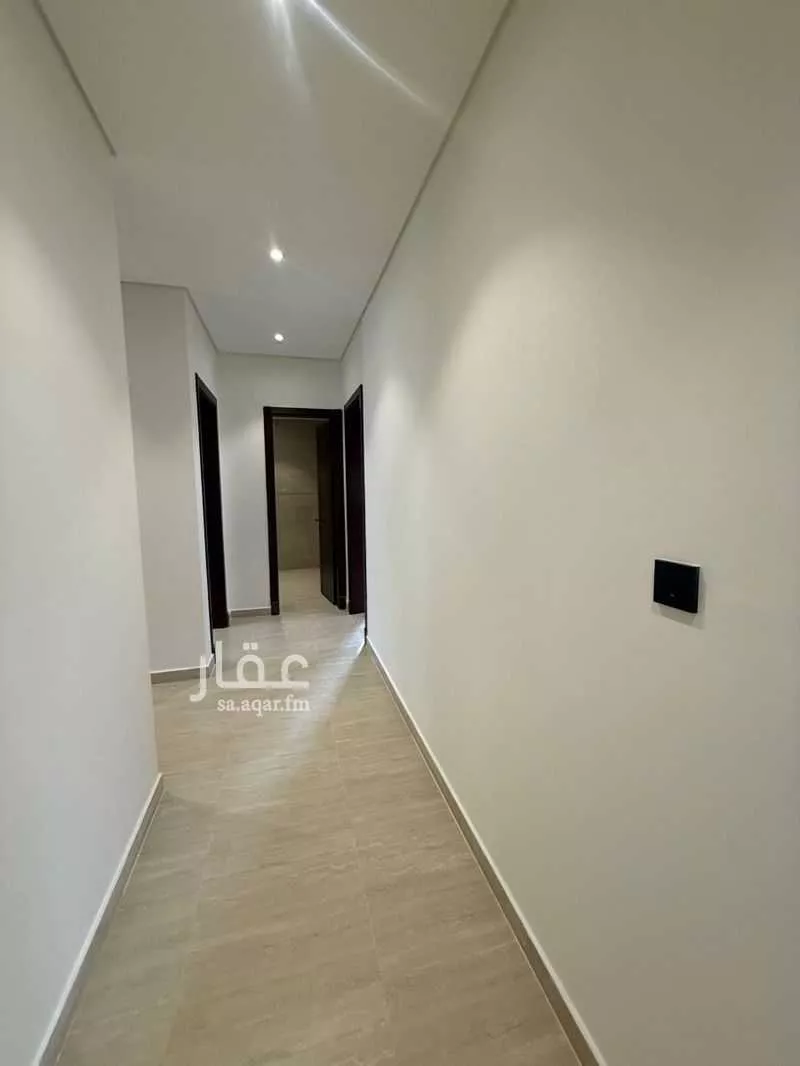 شقة 4 غرف في السيف 5