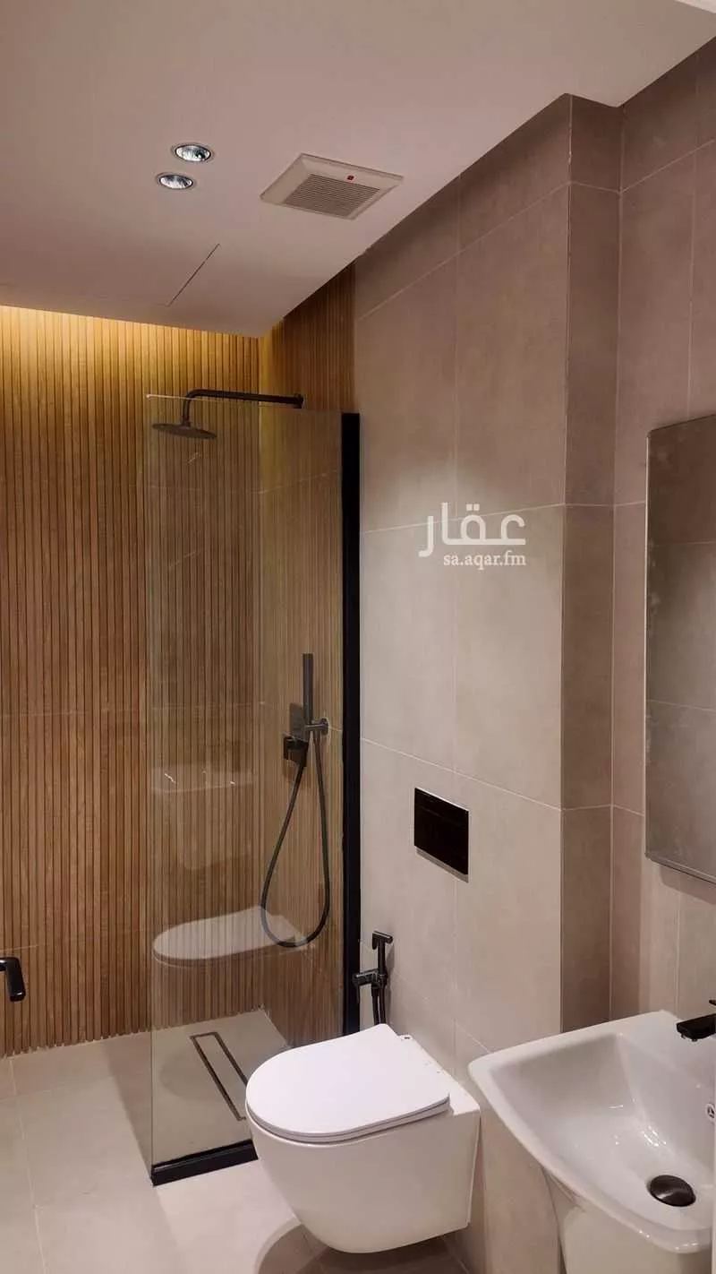 4 bedroom villa in Al Khuzama, Eastern Province 18