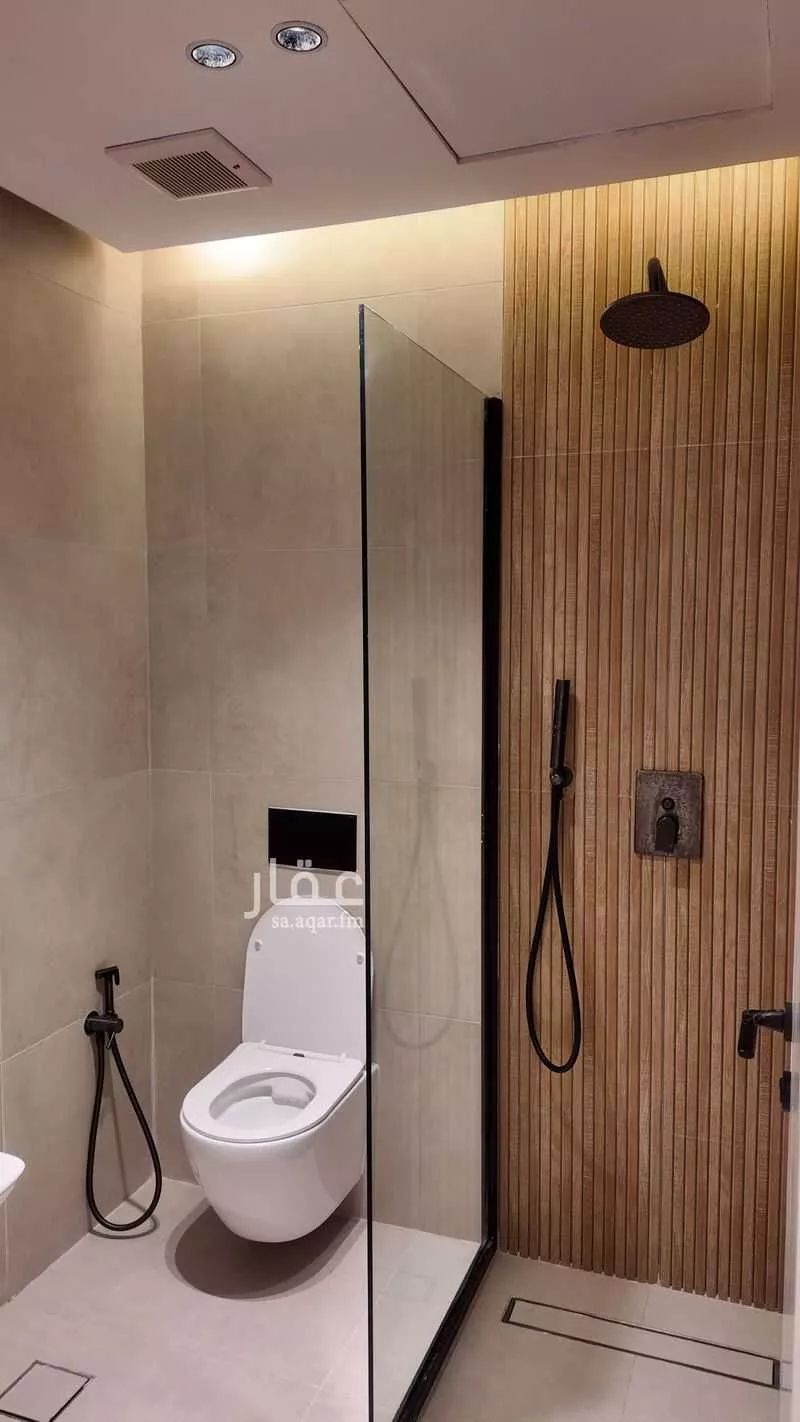 4 bedroom villa in Al Khuzama, Eastern Province 19