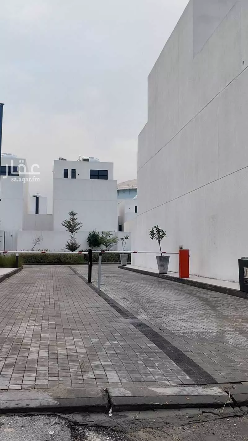 4 bedroom villa in Al Khuzama, Eastern Province 22