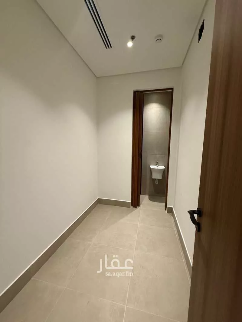 شقة 4 غرف في الحزام الذهبي 3