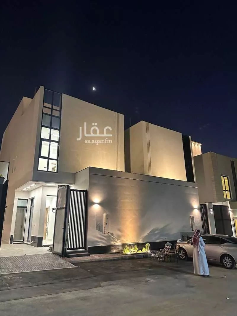 فيلا 6 غرف في الشرق 2