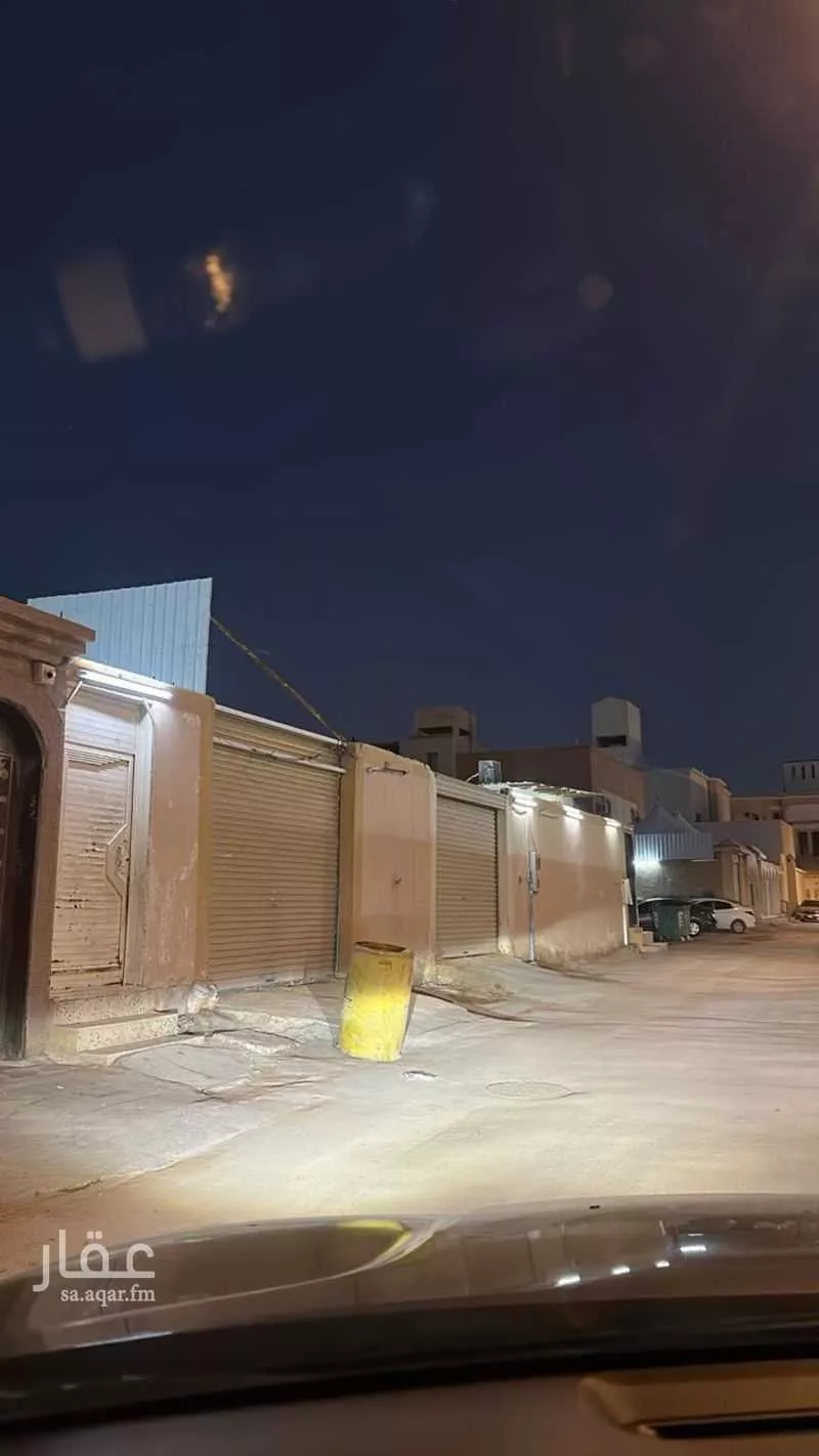 فيلا 5 غرف في النظيم 3