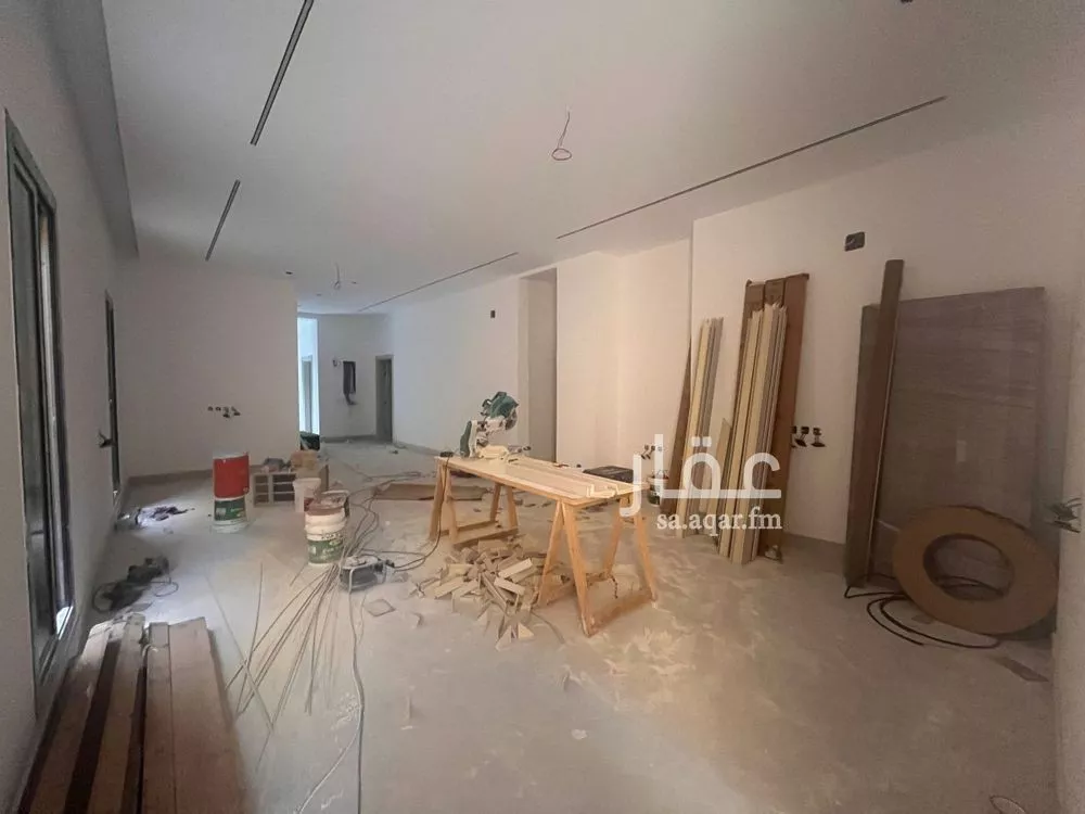 دور 4 غرف في العارض 4