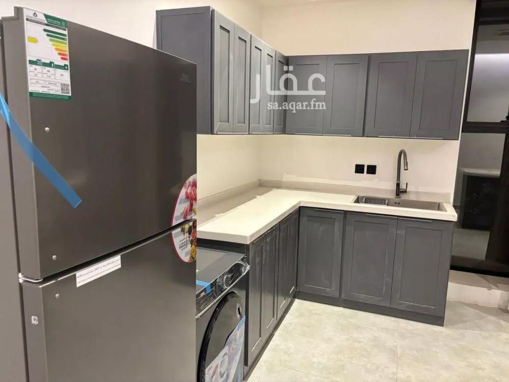 شقة 3 غرف في العارض 4