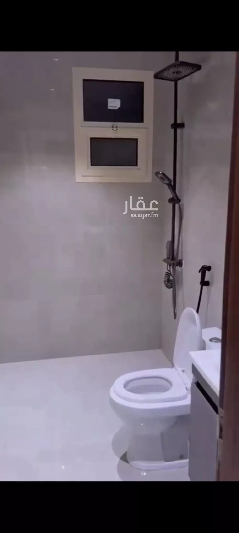 شقة 3 غرف في الملقا 4