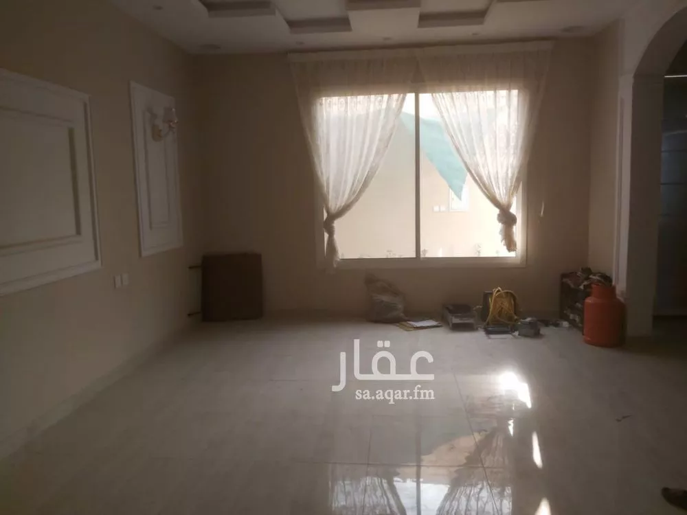 فيلا 9 غرف في طويق 3