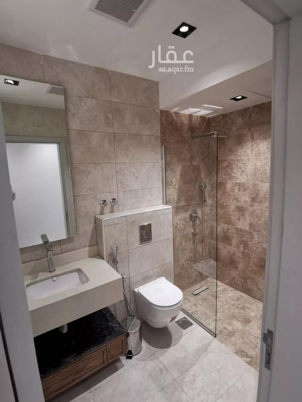 3 bedroom apartment in Al Yasmin 5