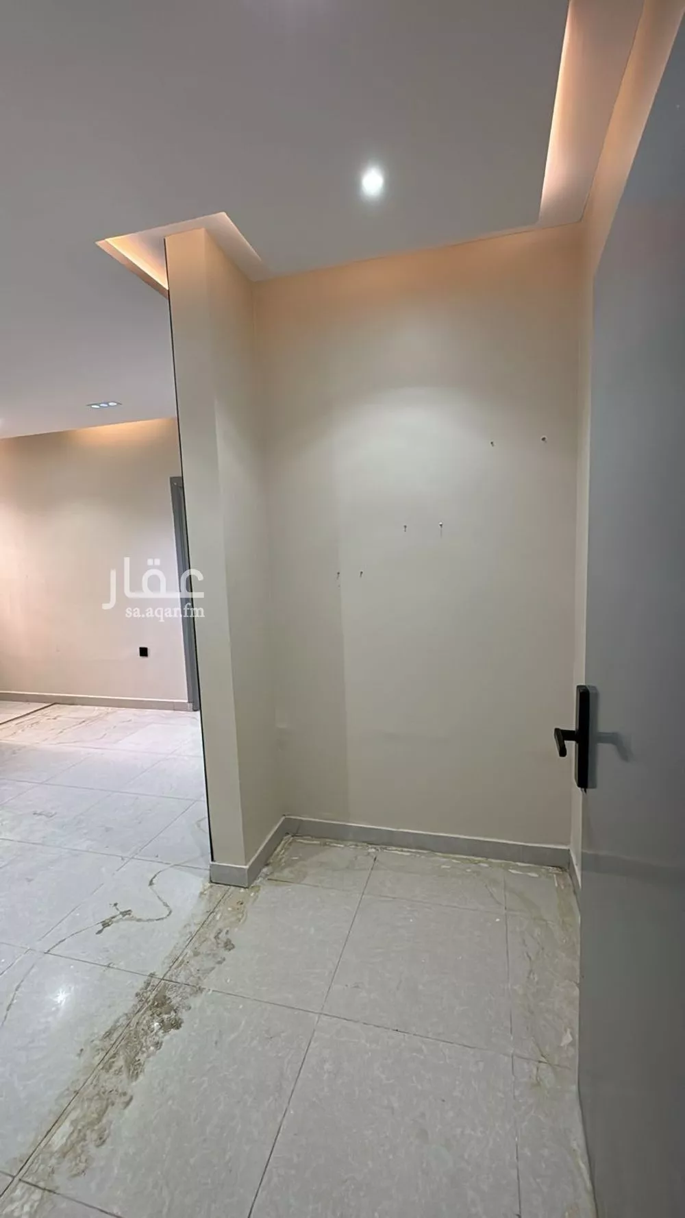 شقة 1 غرف في العقيق 1