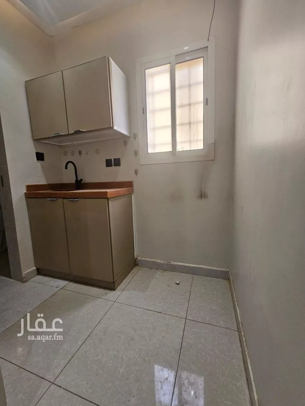 شقة 1 غرف في العقيق 2