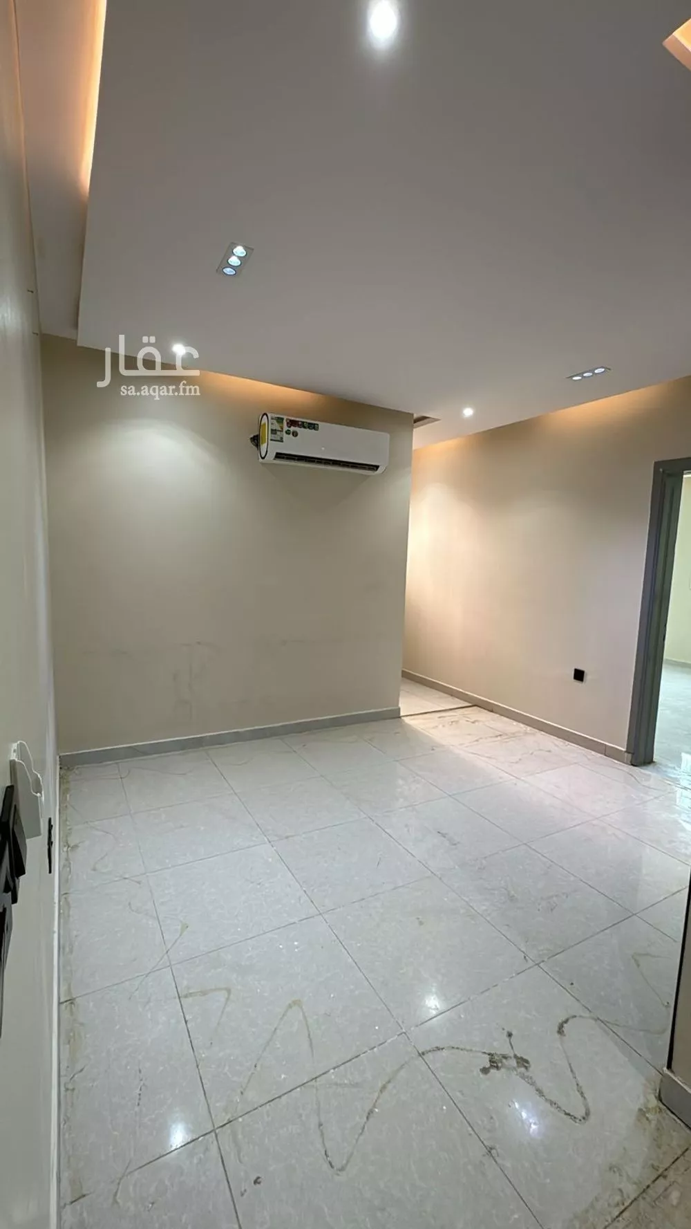 شقة 1 غرف في العقيق 5