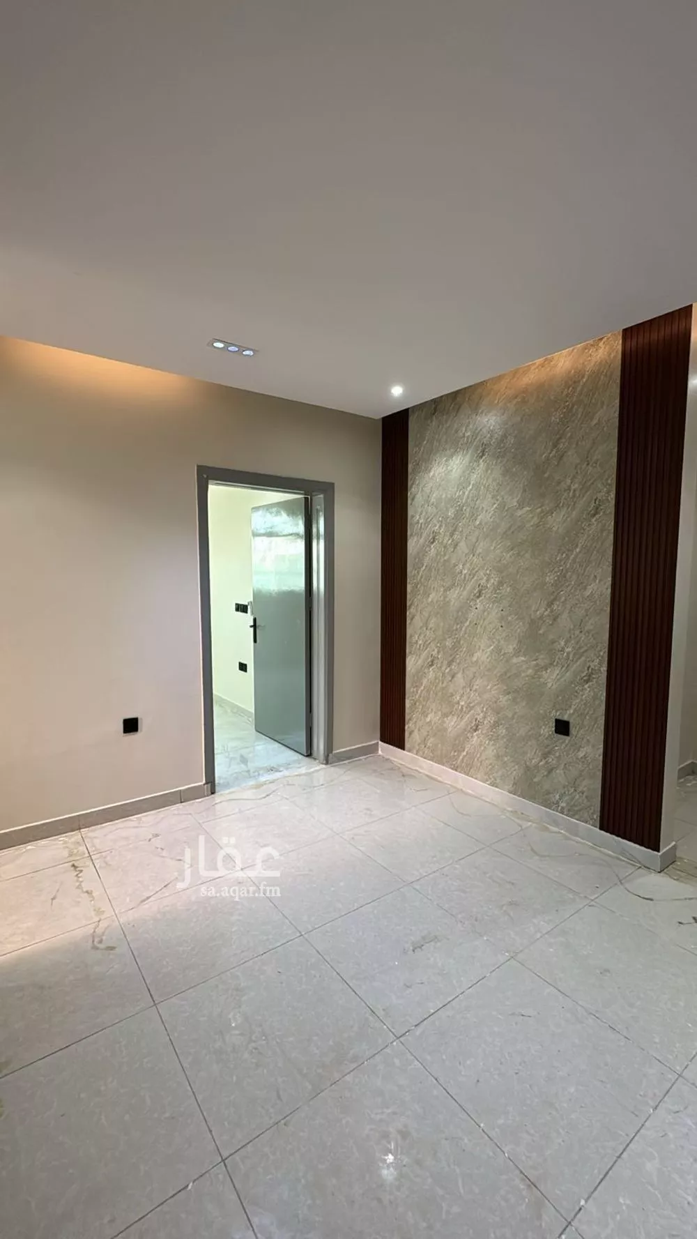 شقة 1 غرف في العقيق 4