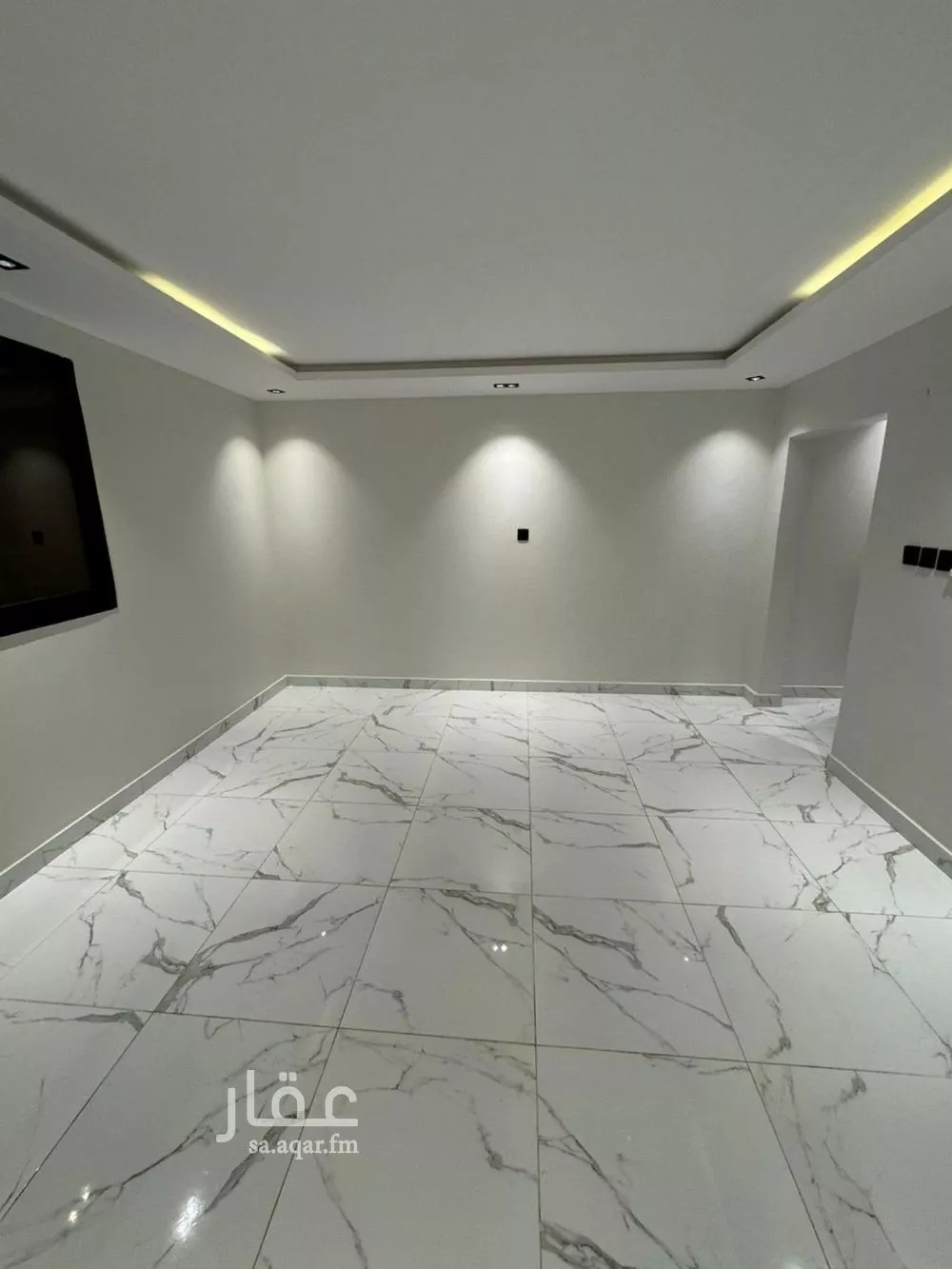 شقة 1 غرف في الملقا 1