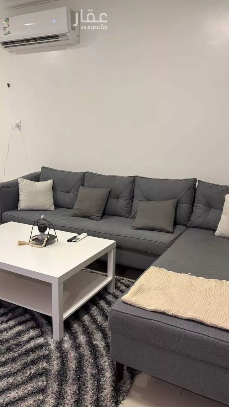 شقة 1 غرف في العقيق 3