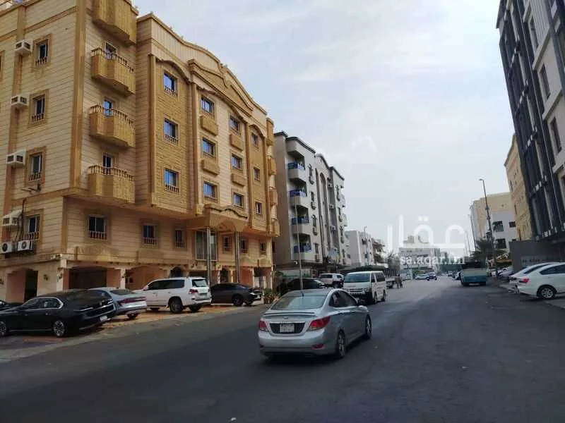 عمارة 990 م² في السلامة 3