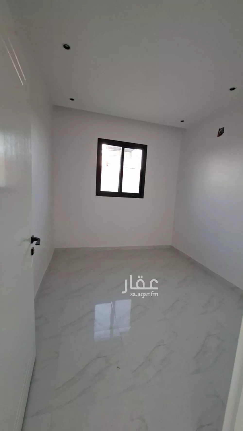 5 bedroom floor in As Suwaidi 2