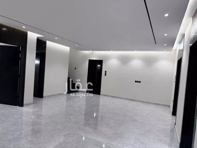 فيلا 7 غرف في الحمدانية 3