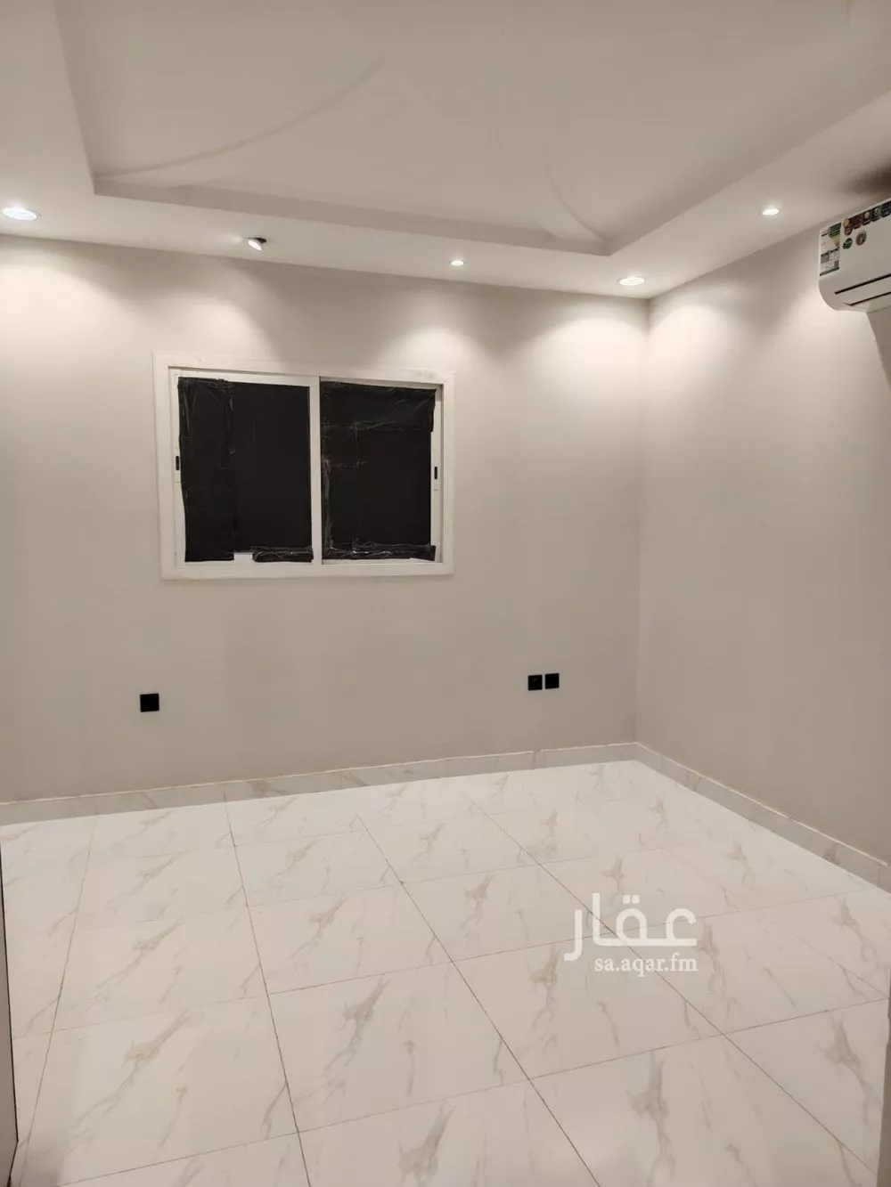 شقة 1 غرف في العارض 3