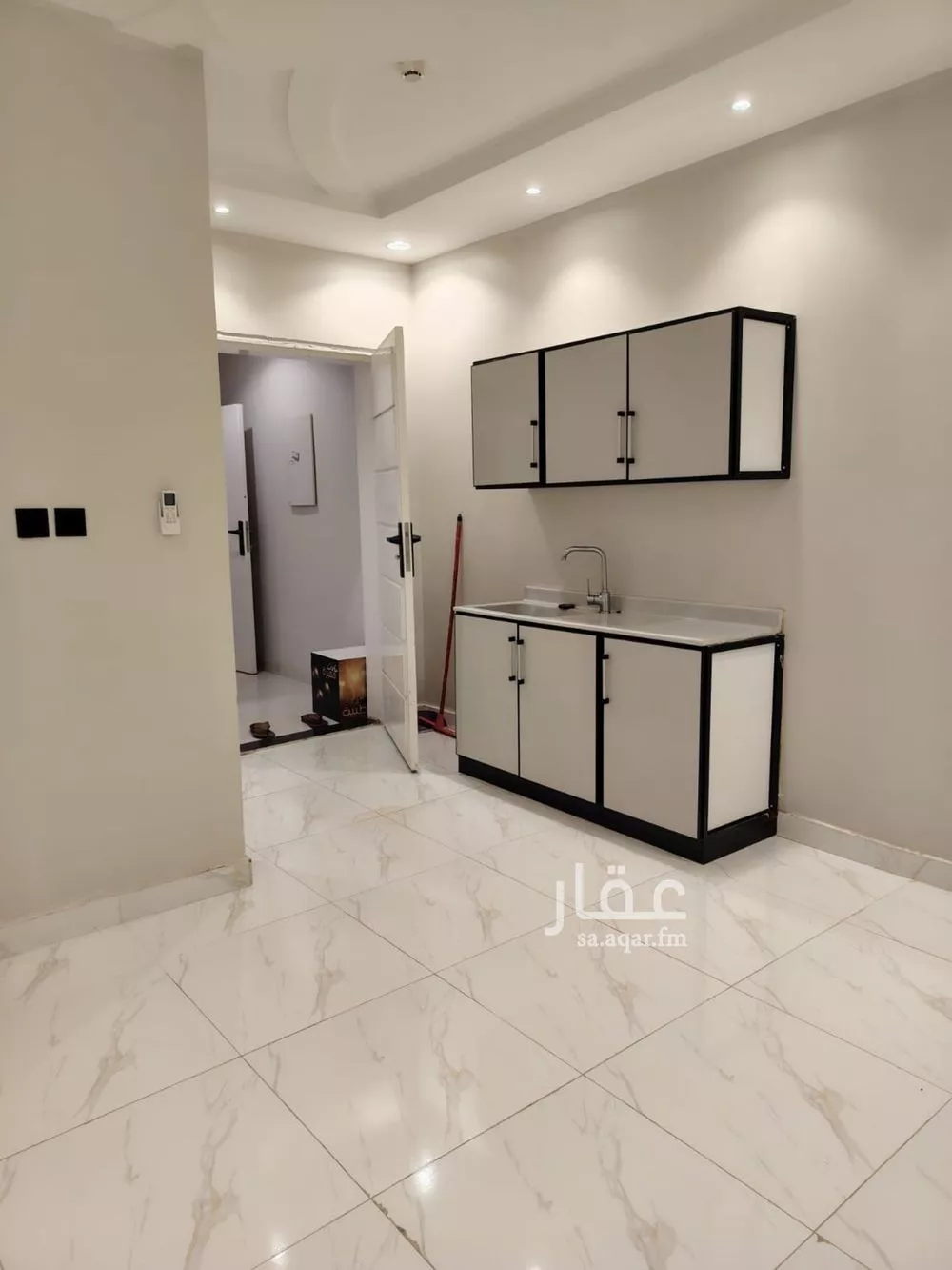 شقة 1 غرف في العارض 2