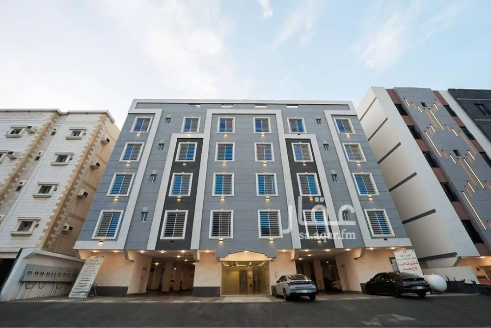 شقة 5 غرف في المروة 1