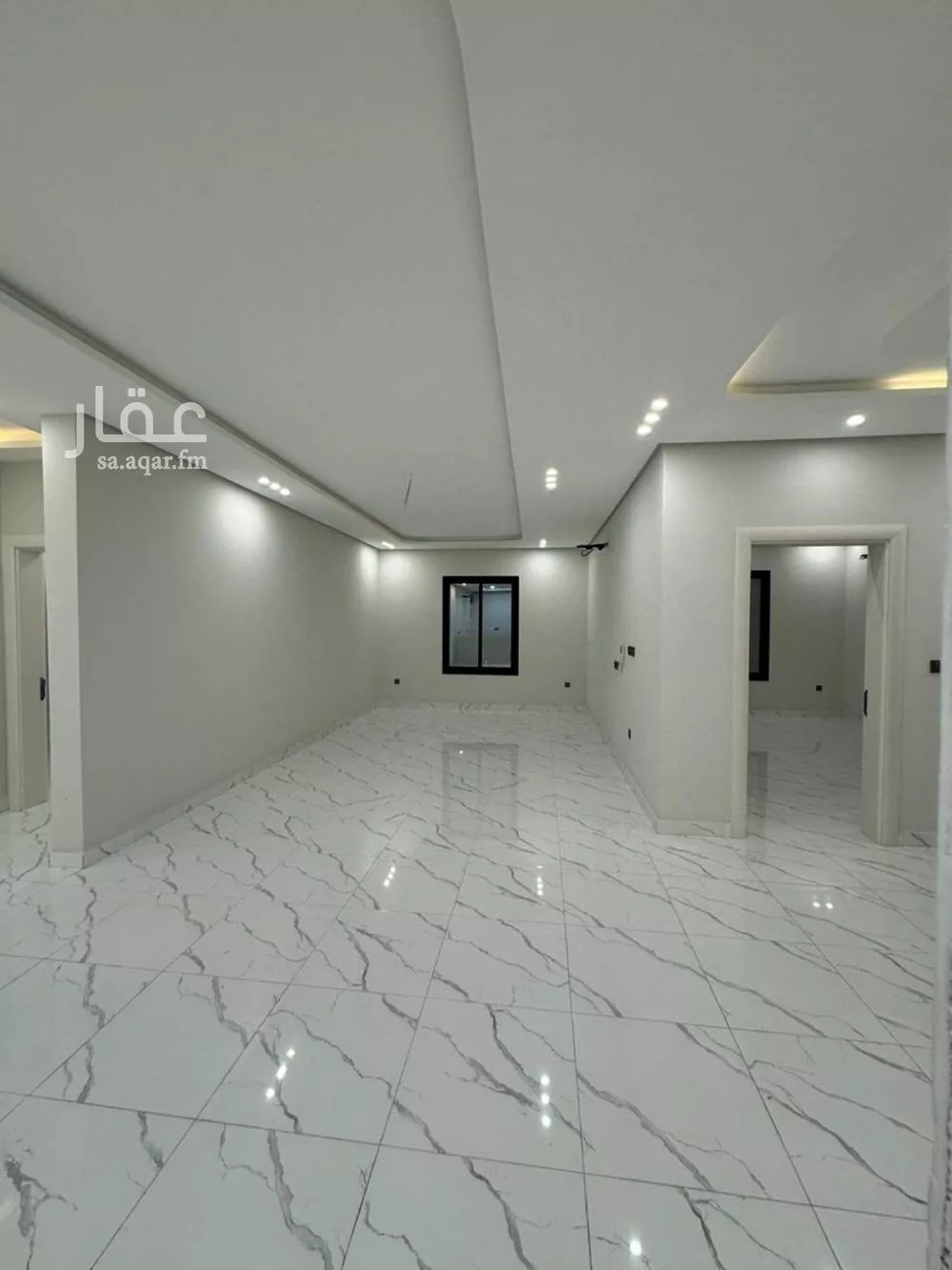 شقة 5 غرف في الريان 5