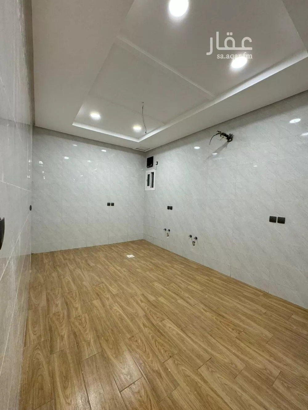 شقة 5 غرف في الريان 3