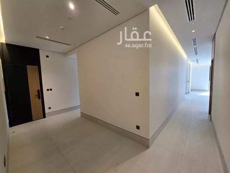 4 bedroom apartment in Al Bandariyah 3