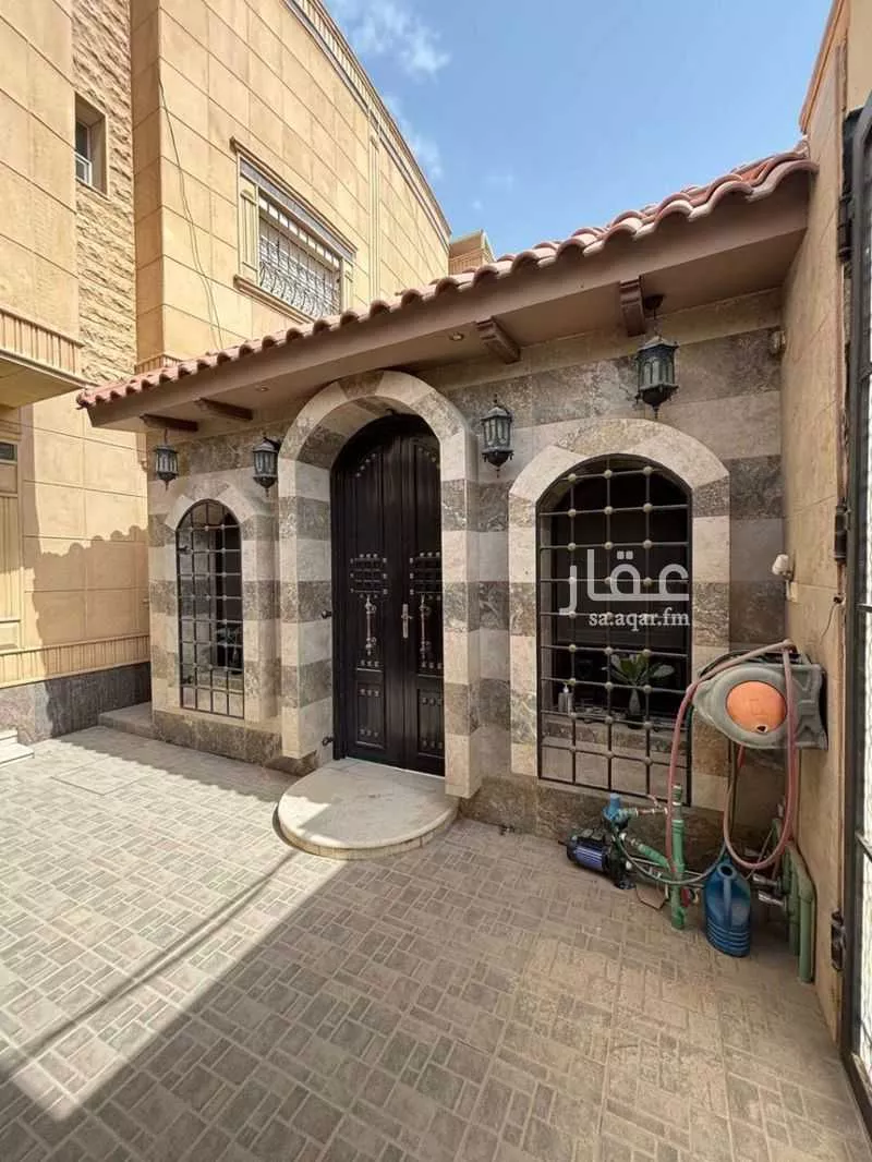 7 bedroom villa in King Abdullah 1