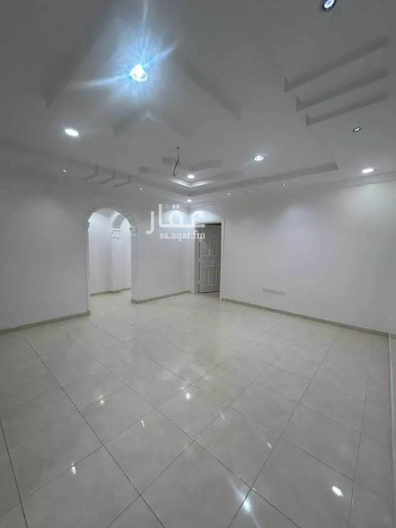 2 bedroom apartment in Al Nuzhah, Jeddah 4