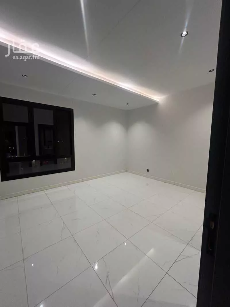 شقة 5 غرف في النزهة 2