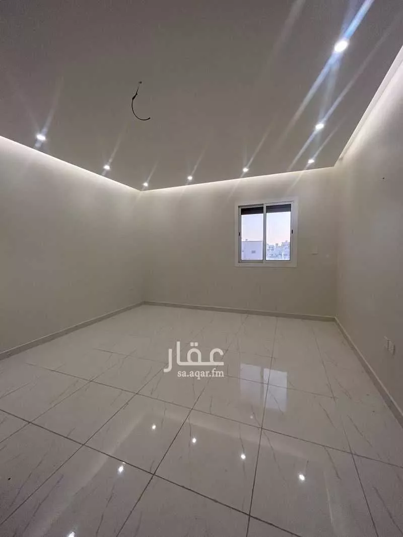 شقة 5 غرف في النزهة 1