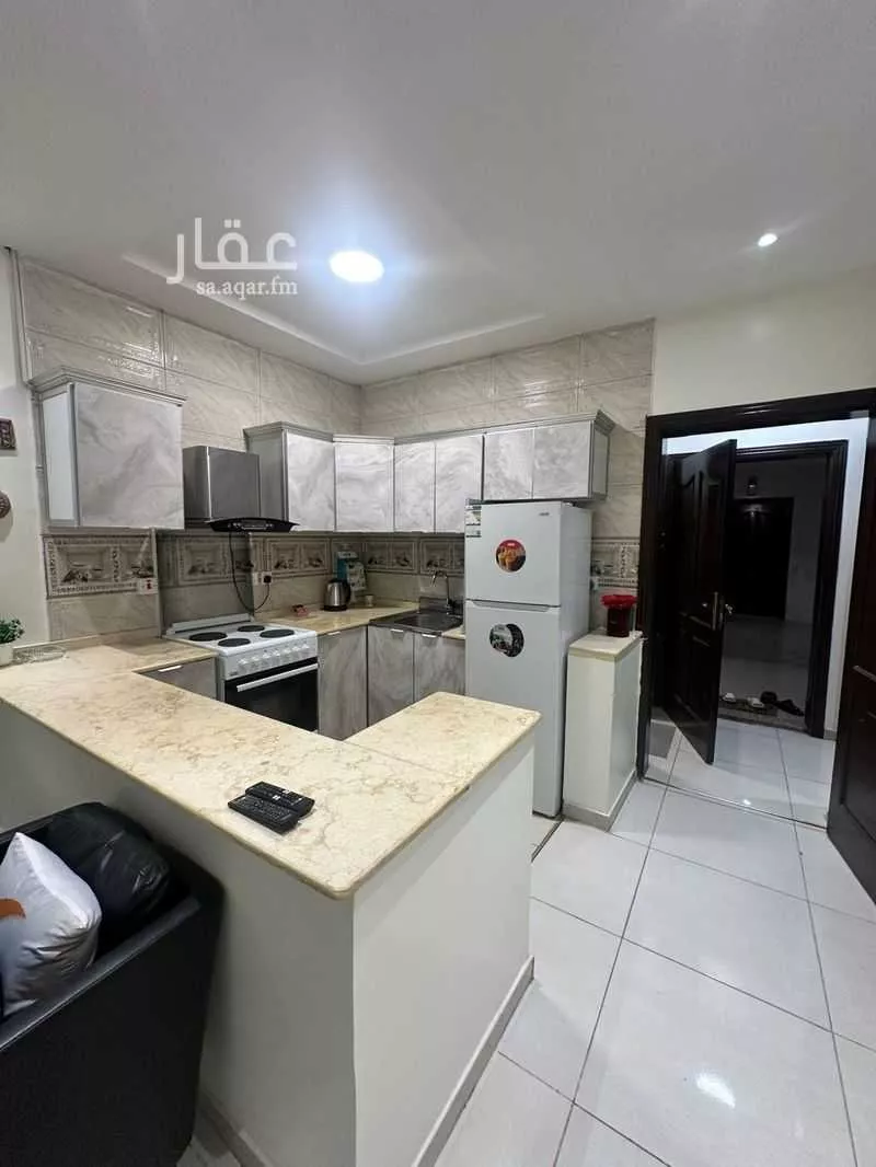 شقة 3 غرف في النزهة 3