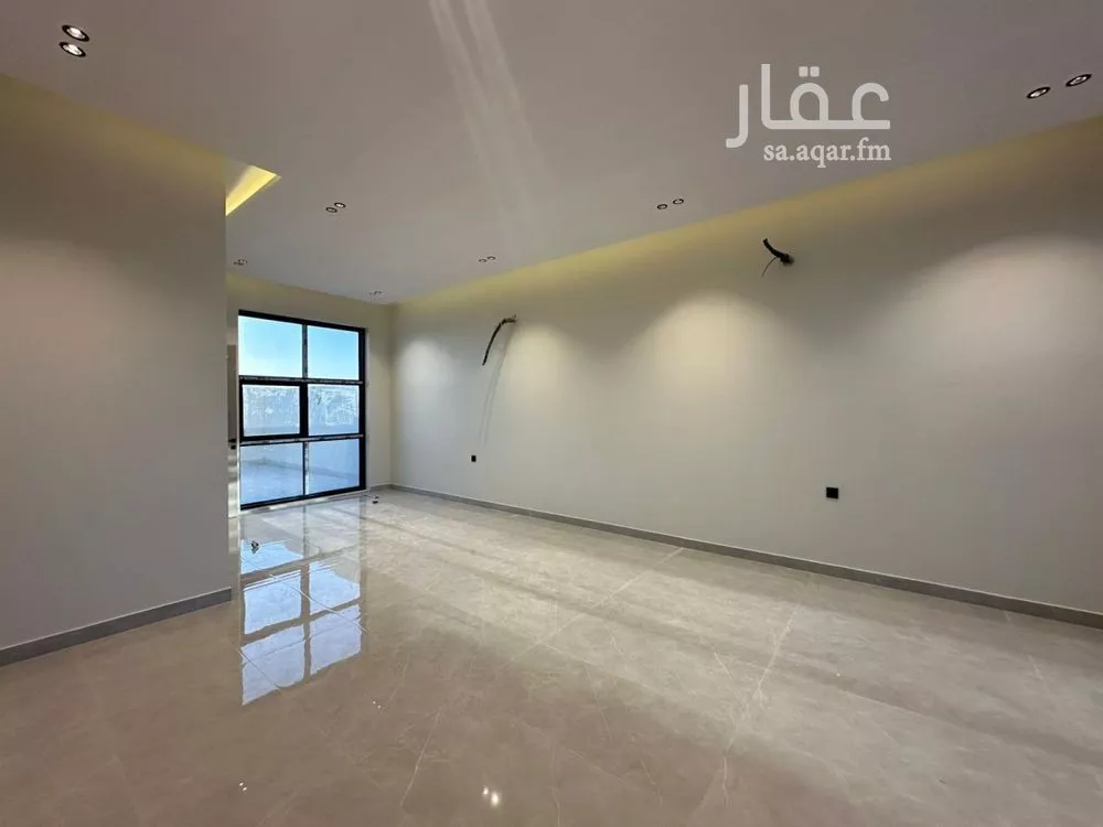 فيلا 5 غرف في نبلاء 2