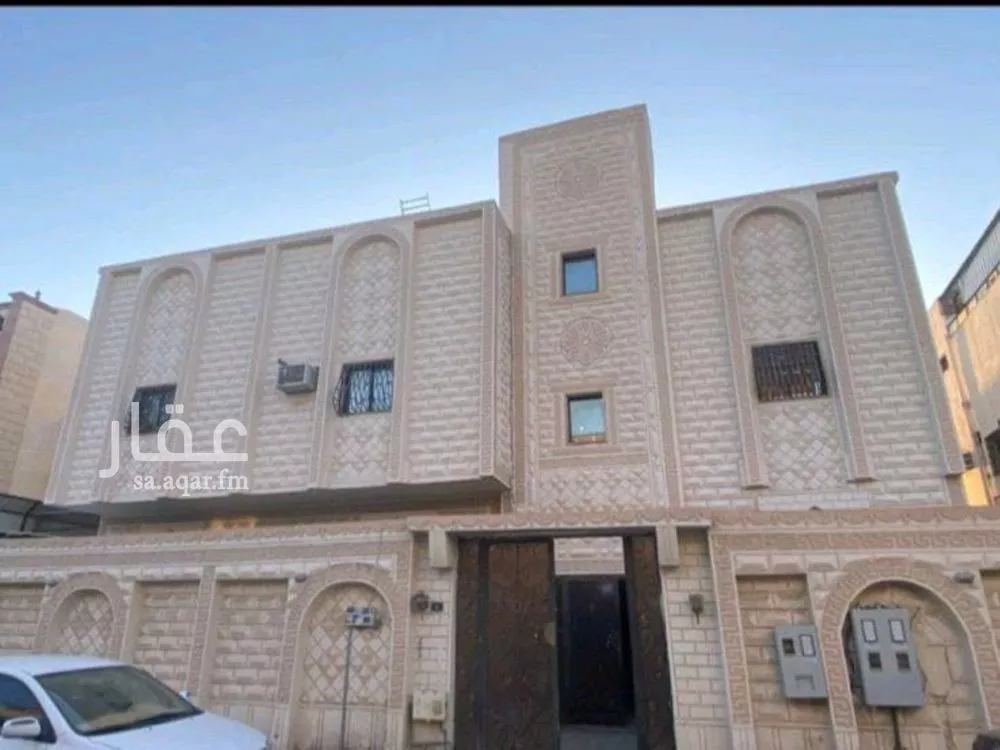 عمارة 505 م² في الخالدية 1