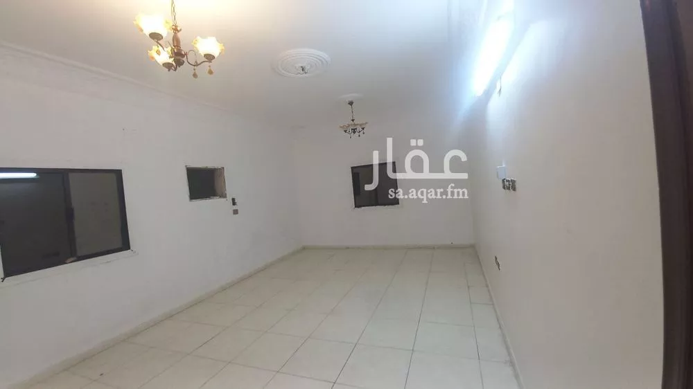 عمارة 505 م² في الخالدية 3