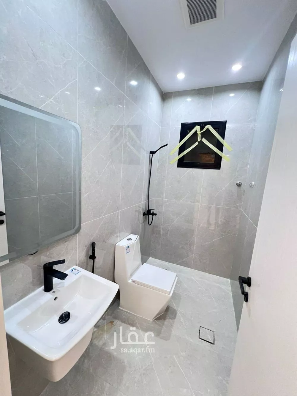 5 bedroom apartment in Katanah, Madinah 4